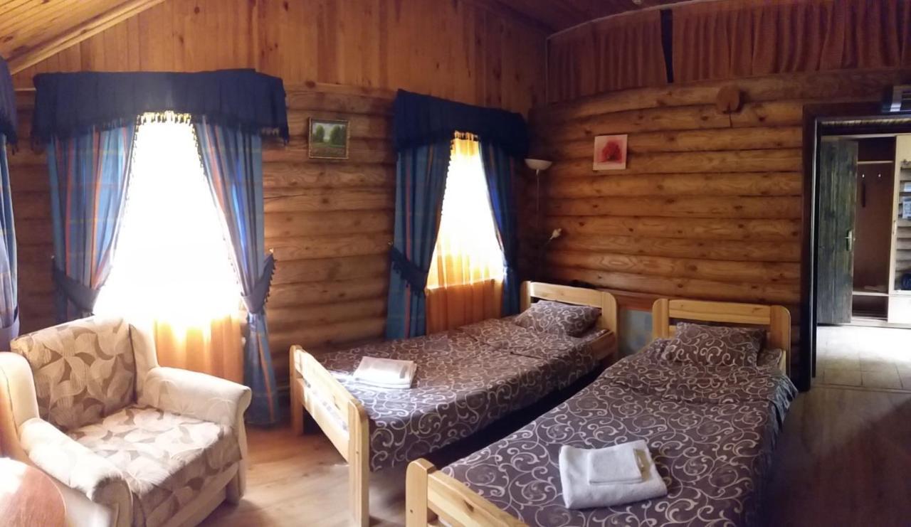 Zolotoy Bereg Hotel Csernyihiv Kültér fotó